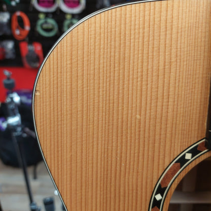 Eastman E2OM Cedar Top Acoustic Guitar - Natural w/ Eastman Poly Gig Bag SN# M2216367