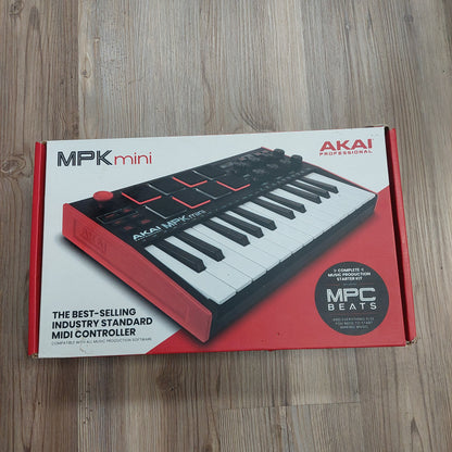 AKAI MPK mini 25-Key Midi Controller w/ Original Box  SN# (21)A12005248726265