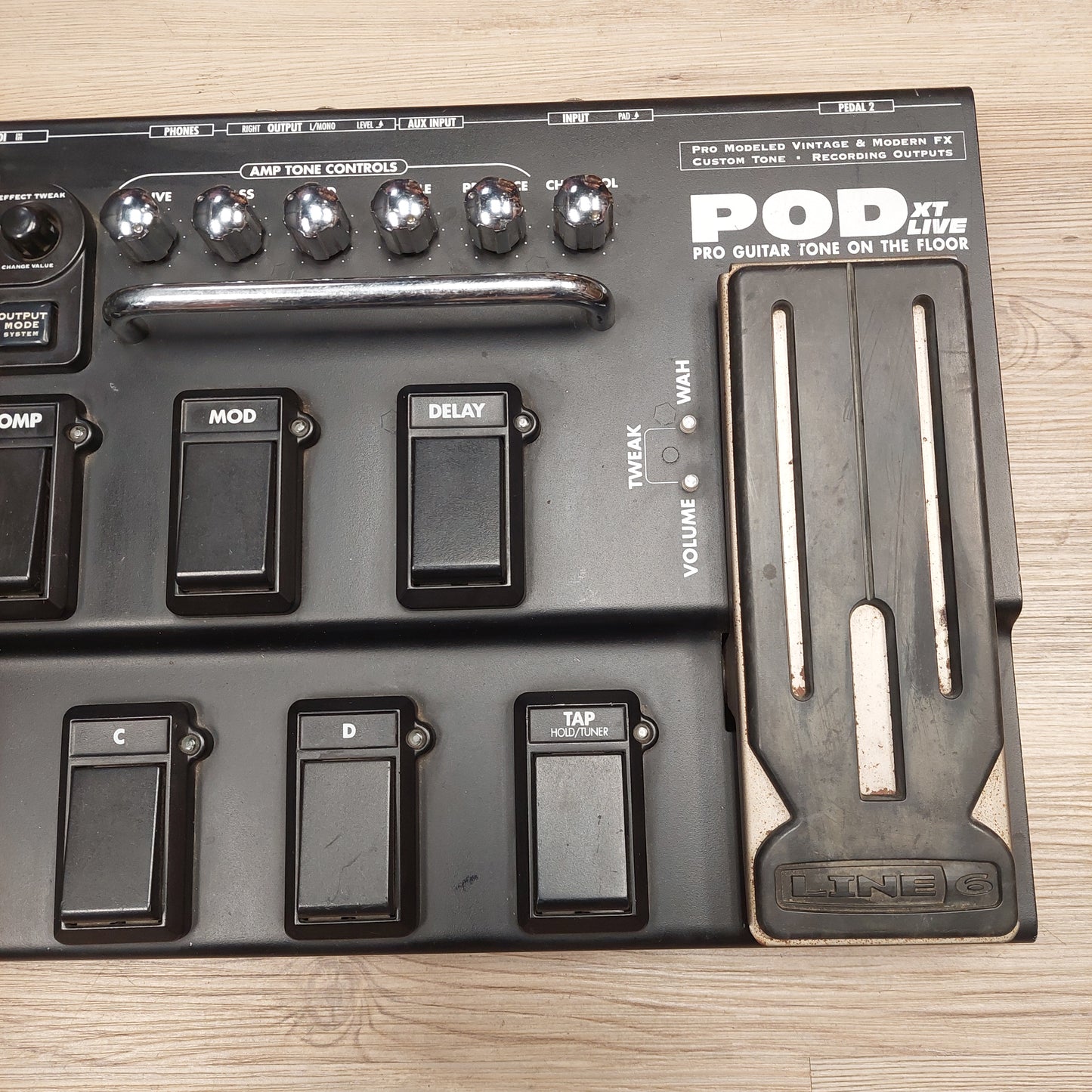 Line 6 POD XT Live Effects Pedal w/ Power Supply (USED) SN# 21FPD1P5633004556 "Sold As Is" Has Broken Select Page Switch