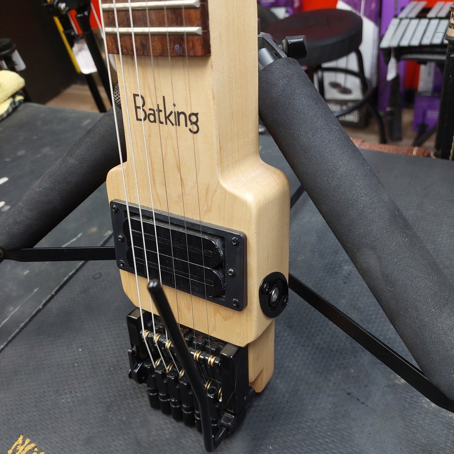 Batking Headless Travel Electric Guitar - Natural Finish w/ Gig Bag (USED)