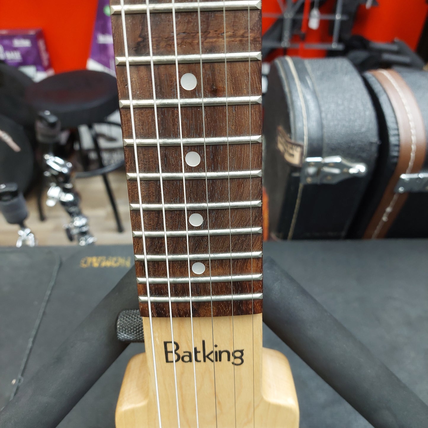 Batking Headless Travel Electric Guitar - Natural Finish w/ Gig Bag (USED)