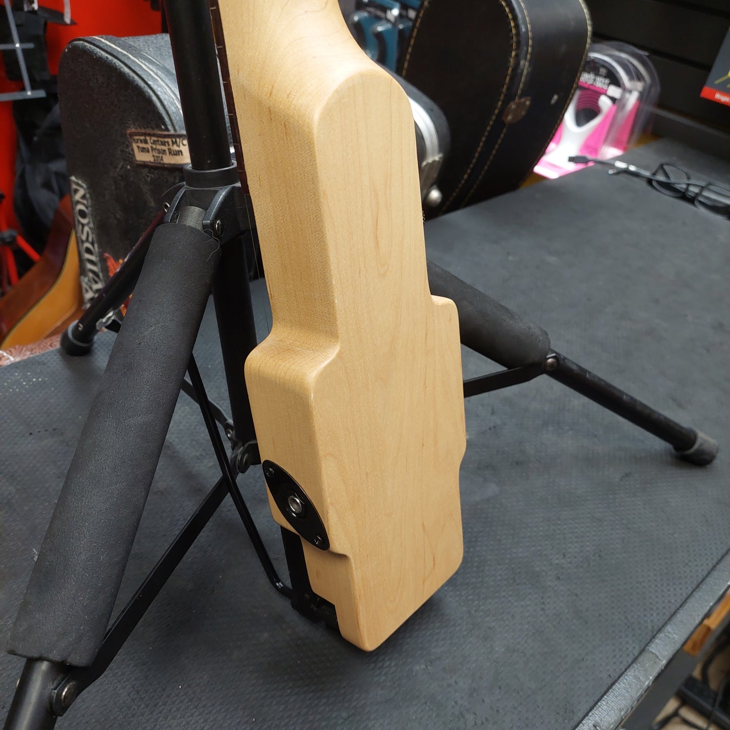 Batking Headless Travel Electric Guitar - Natural Finish w/ Gig Bag (USED)