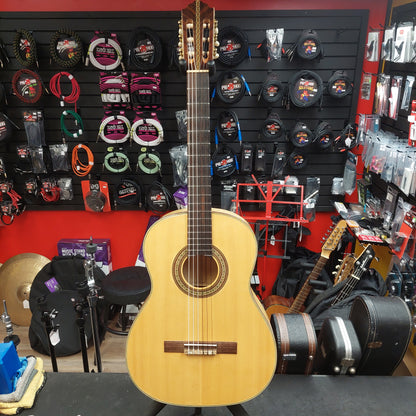 1970's Classical Nylon String Guitar Spruce Top, Rosewood Fingerboard - Natural "Made In Japan" SN# 681019