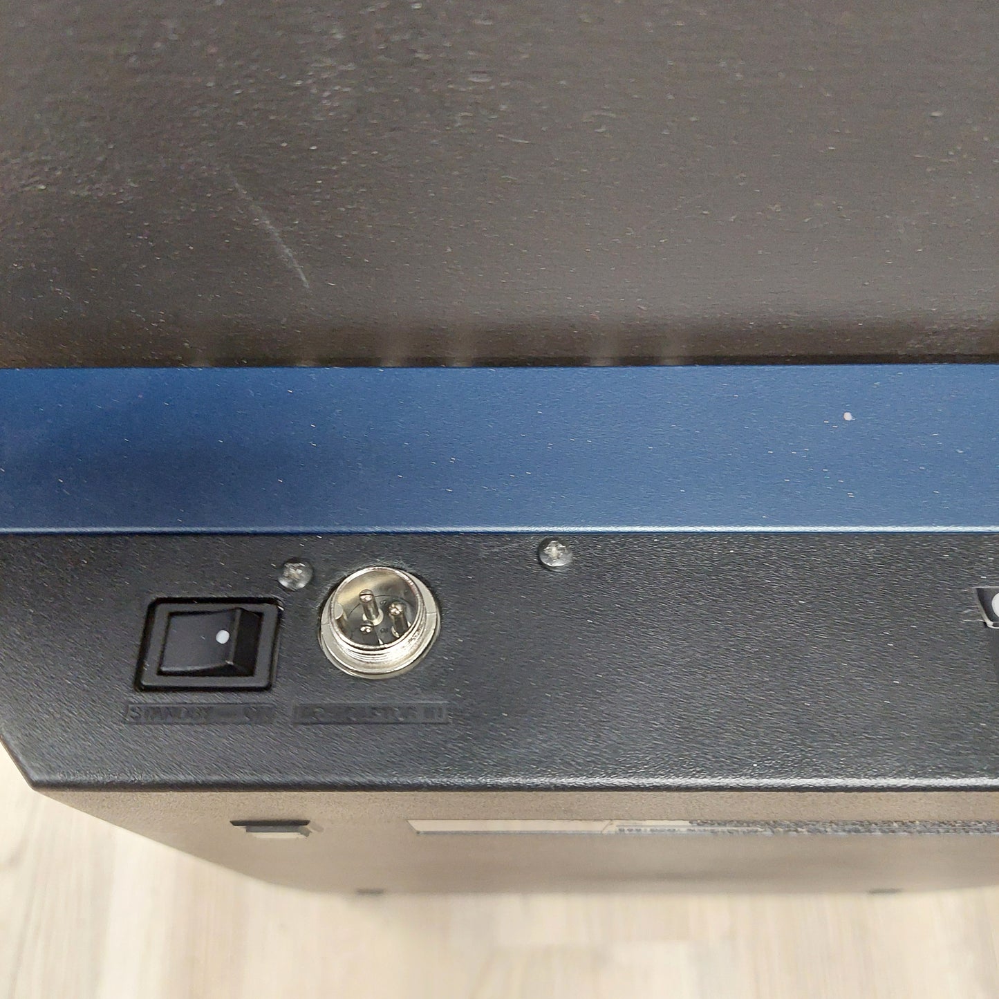 YAMAHA MG124CX Mixing Console w/ Power Supply (USED) SN# 21UCCRL01442