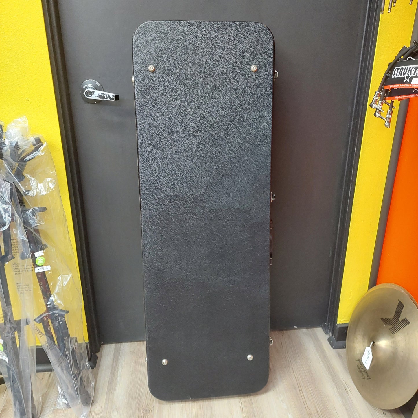 Road Runner Electric Guitar/Strat Hard Case - Black (USED)