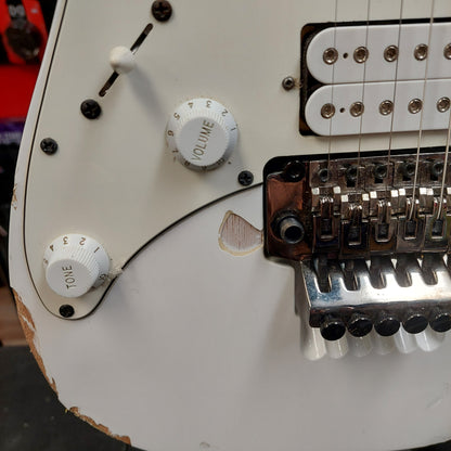 2016 Ibanez JEMJRL 1P-01 Steve Vai Signature "Left Handed" Electric Guitar - White SN# I160414806 "Sold As Is Has Body Damage"
