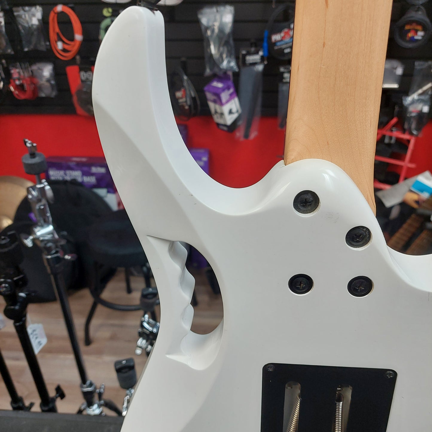 2016 Ibanez JEMJRL 1P-01 Steve Vai Signature "Left Handed" Electric Guitar - White SN# I160414806 "Sold As Is Has Body Damage"