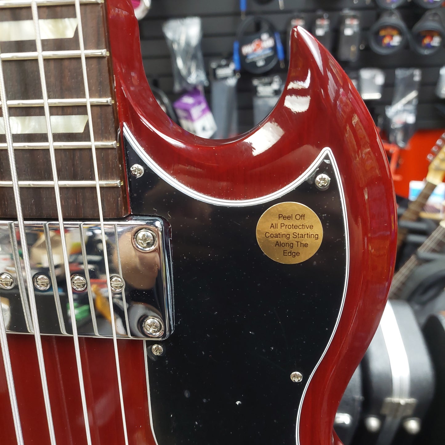2008 Gibson SG Standard Short Scale Bass USA – Cherry Finish w/ Gibson Hardcase "Made In USA" SN#  03478606