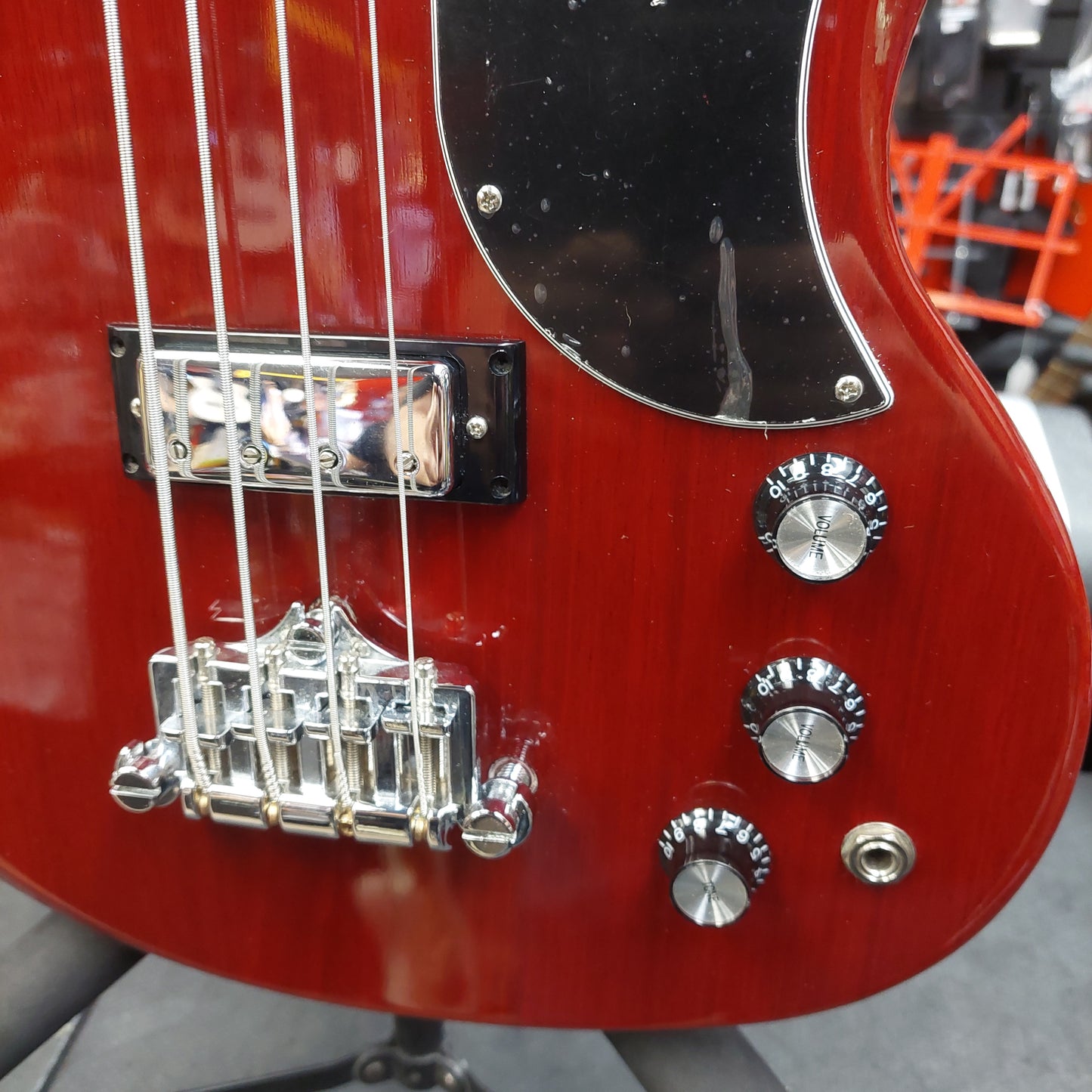 2008 Gibson SG Standard Short Scale Bass USA – Cherry Finish w/ Gibson Hardcase "Made In USA" SN#  03478606