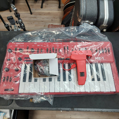 Behringer MS-1 MK II-RD Analog Synthesizer - Red w/ Original Box (USED)