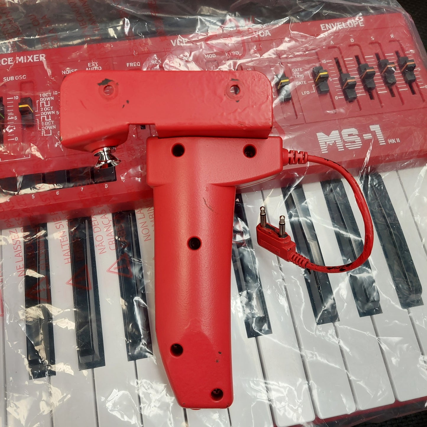 Behringer MS-1 MK II-RD Analog Synthesizer - Red w/ Original Box (USED)