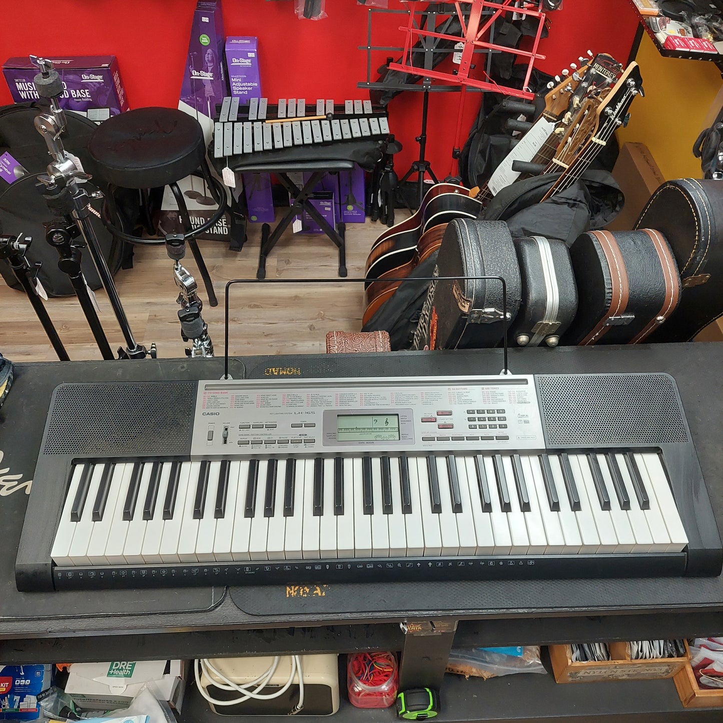 Casio LK-165 61-Key Portable Keyboard w/ Power Supply (USED)