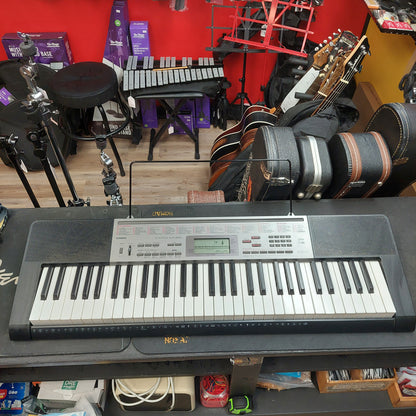 Casio LK-165 61-Key Portable Keyboard w/ Power Supply (USED)