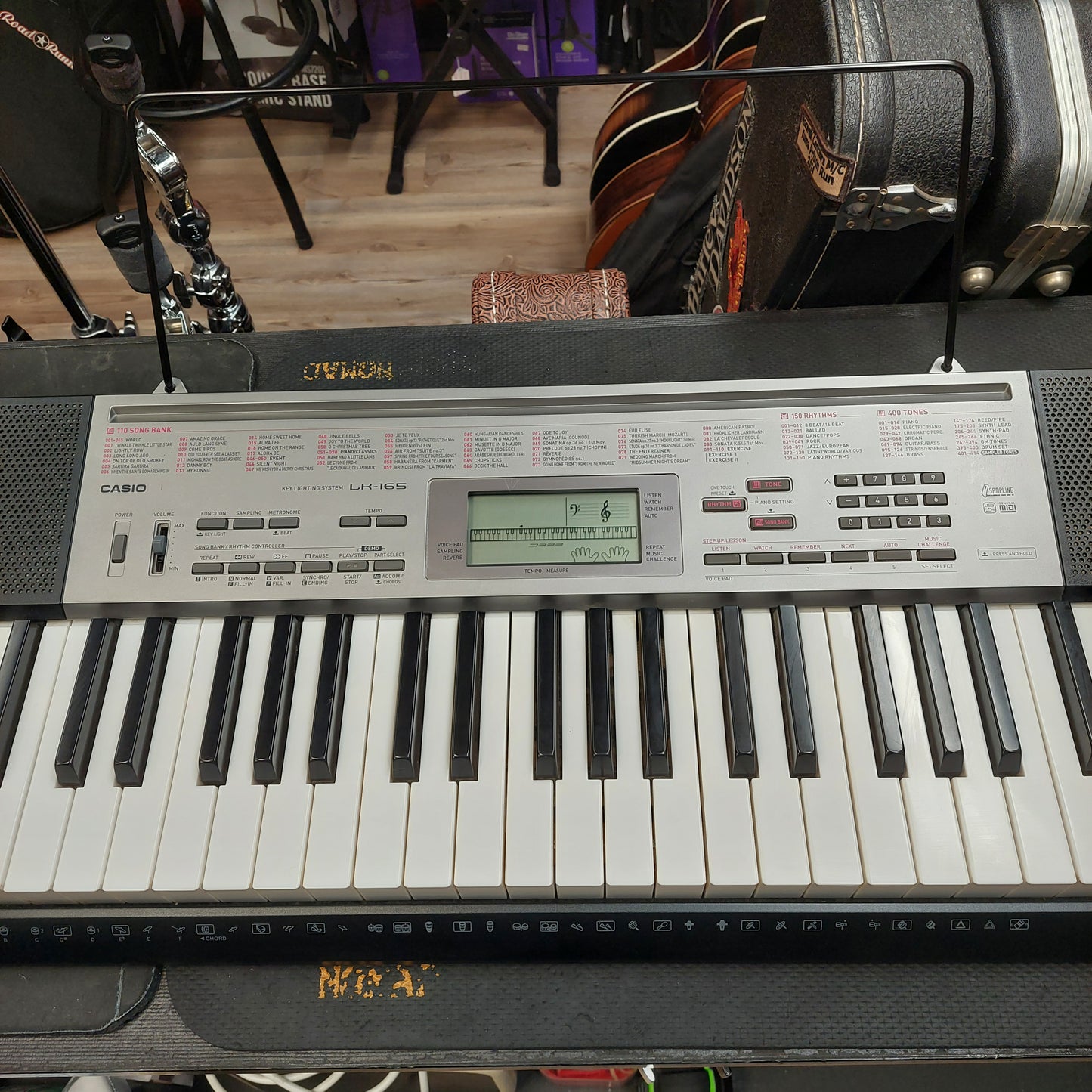 Casio LK-165 61-Key Portable Keyboard w/ Power Supply (USED)