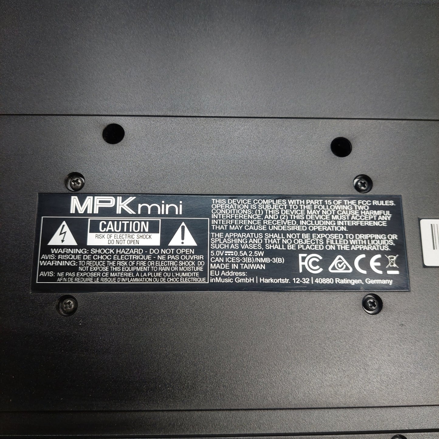 AKAI MPK mini MIDI Keyboard - Black w/ USB Cable & Custom Dice Knob (USED) SN# (21)A12108249387407
