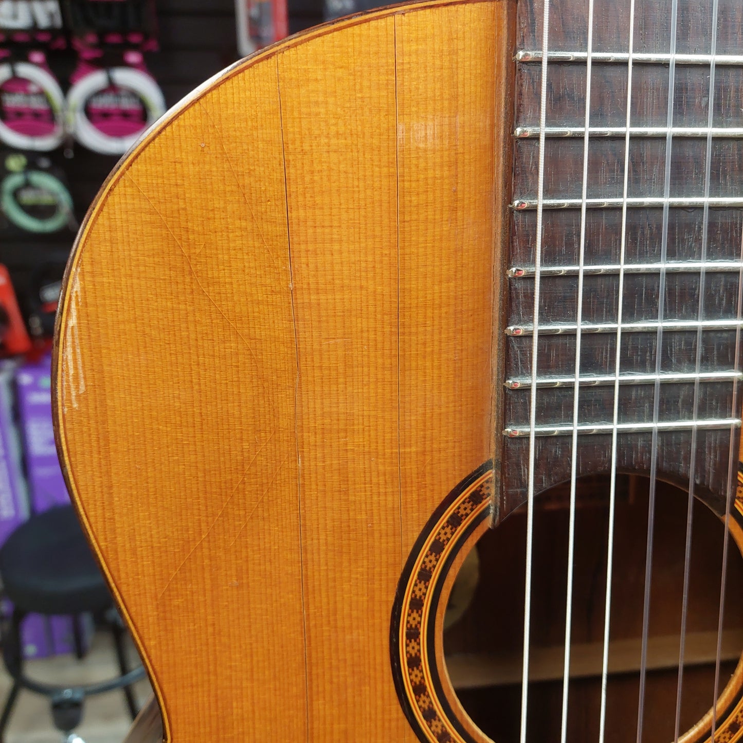 1960's-1970's Di Giorgio No. 34 Classical Guitar - Natural Gloss (USED) "Made In Sao Paulo Brazil" (Has Body Damage Sold As Is)