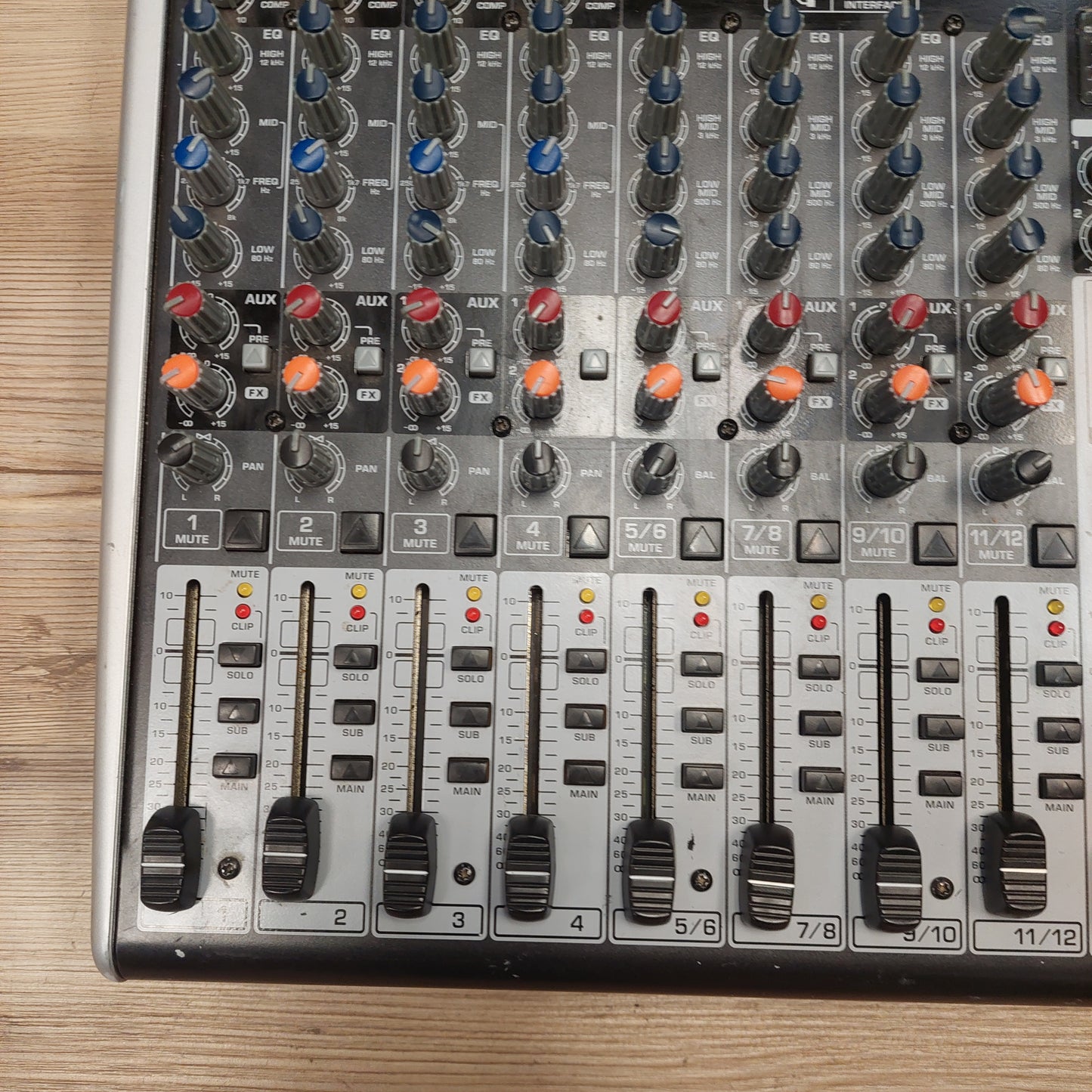 Behringer X1622 Mixing Board w/ Power Cable (USED)