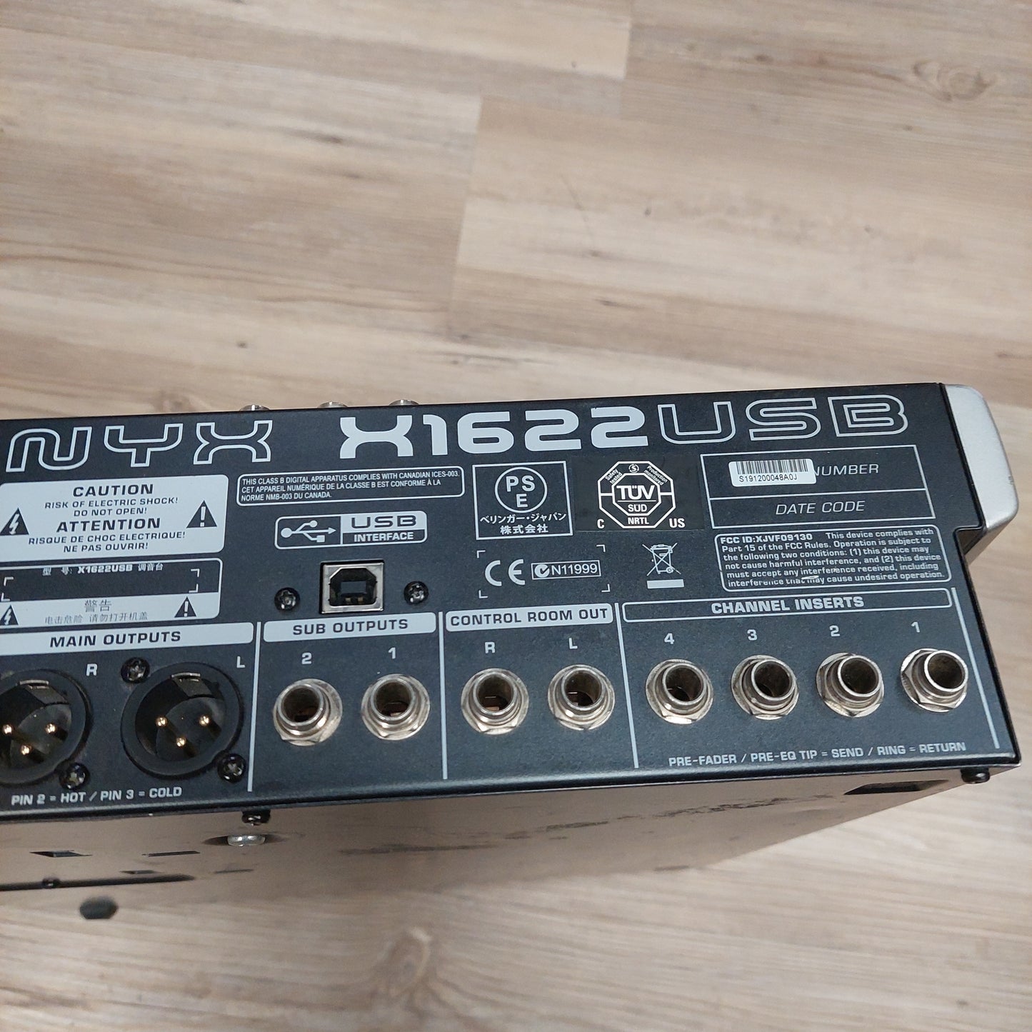 Behringer X1622 Mixing Board w/ Power Cable (USED)