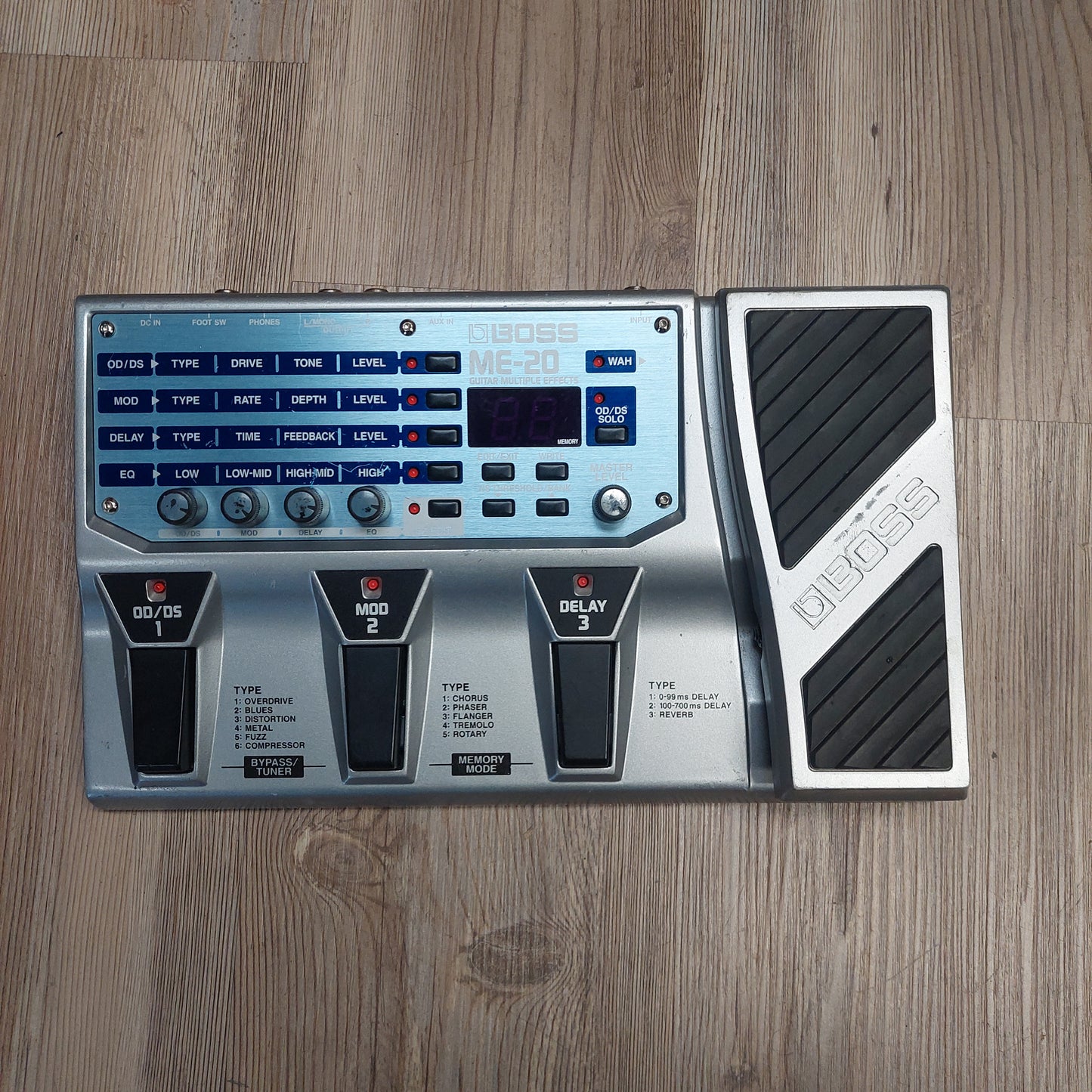 Boss ME-20 Guitar Effects Pedal w/ Danelectro Power Supply (USED) SN# DW51001