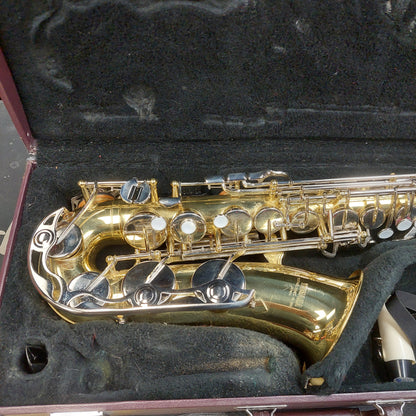 1990's Yamaha YAS-23 Alto Saxophone w/ Yamaha Hard Case "Made In Japan" SN# 306316 A