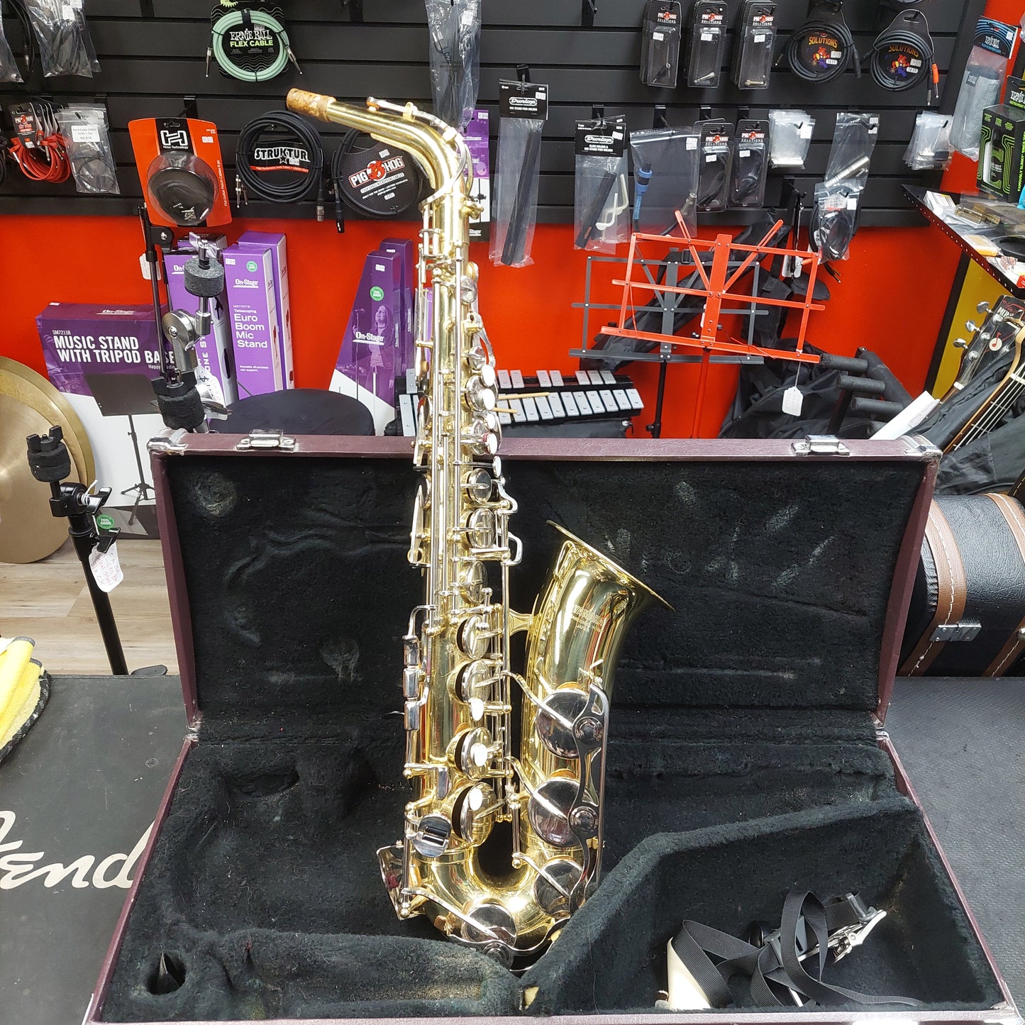 1990's Yamaha YAS-23 Alto Saxophone w/ Yamaha Hard Case "Made In Japan" SN# 306316 A