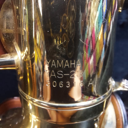 1990's Yamaha YAS-23 Alto Saxophone w/ Yamaha Hard Case "Made In Japan" SN# 306316 A