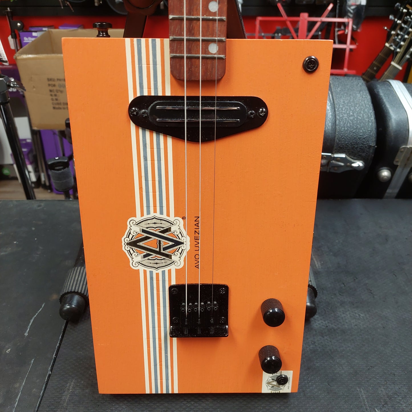 Gerry Edmonds 3-String Avo Uvezian Cigar Box Guitar "Made In Hemet California" SN# G284