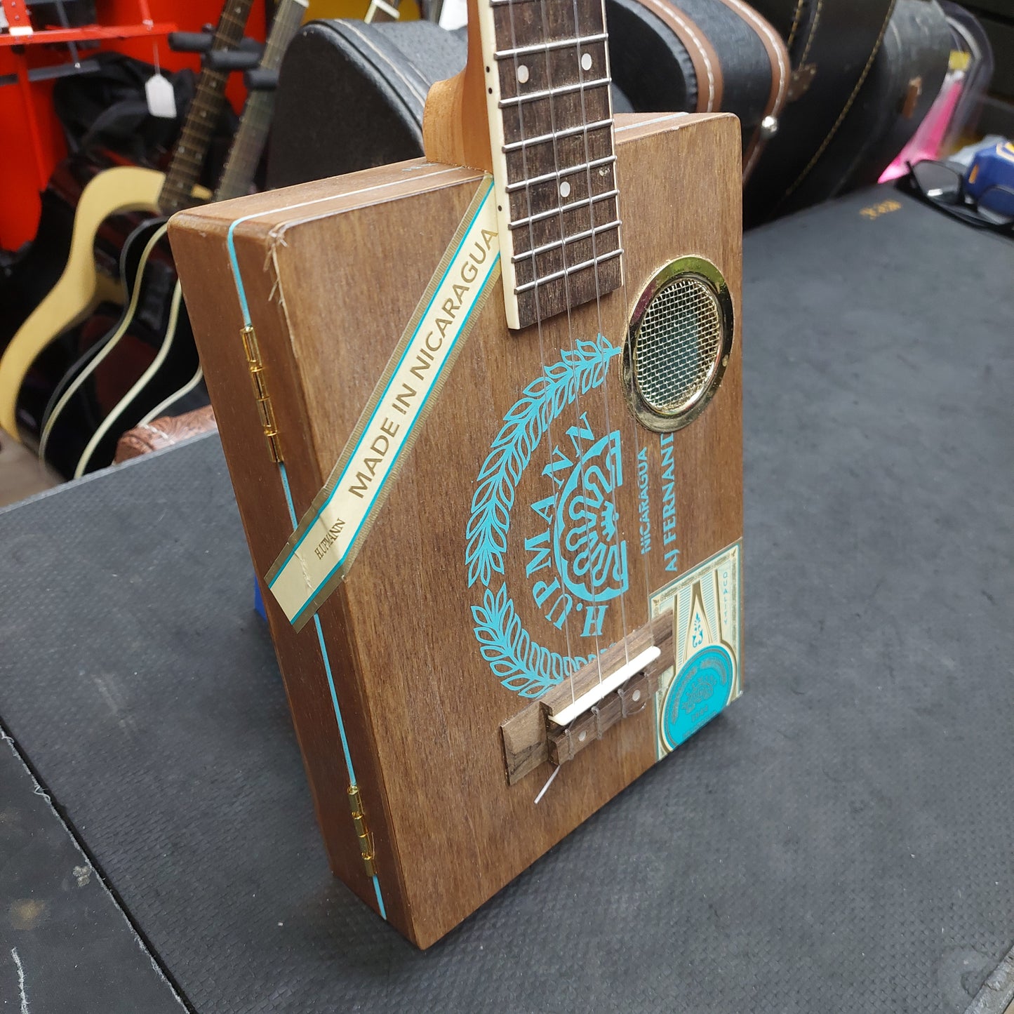 Gerry Edmonds H Upmann Cigar Box Concert Ukulele "Made In Hemet California" SN# U152