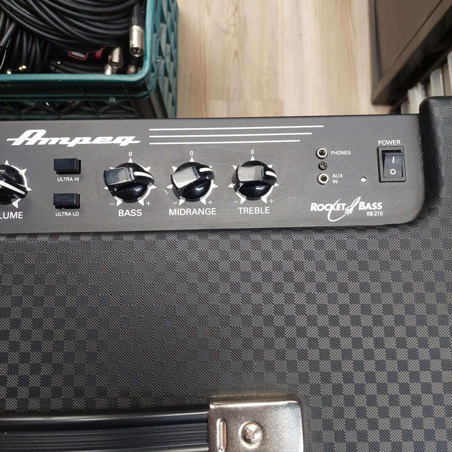 2021 Ampeg RB-210 Rocket Bass Combo Amplifier, 500 watt, 2x10” Speakers (USED) SN# (21)RB51F7218000682
