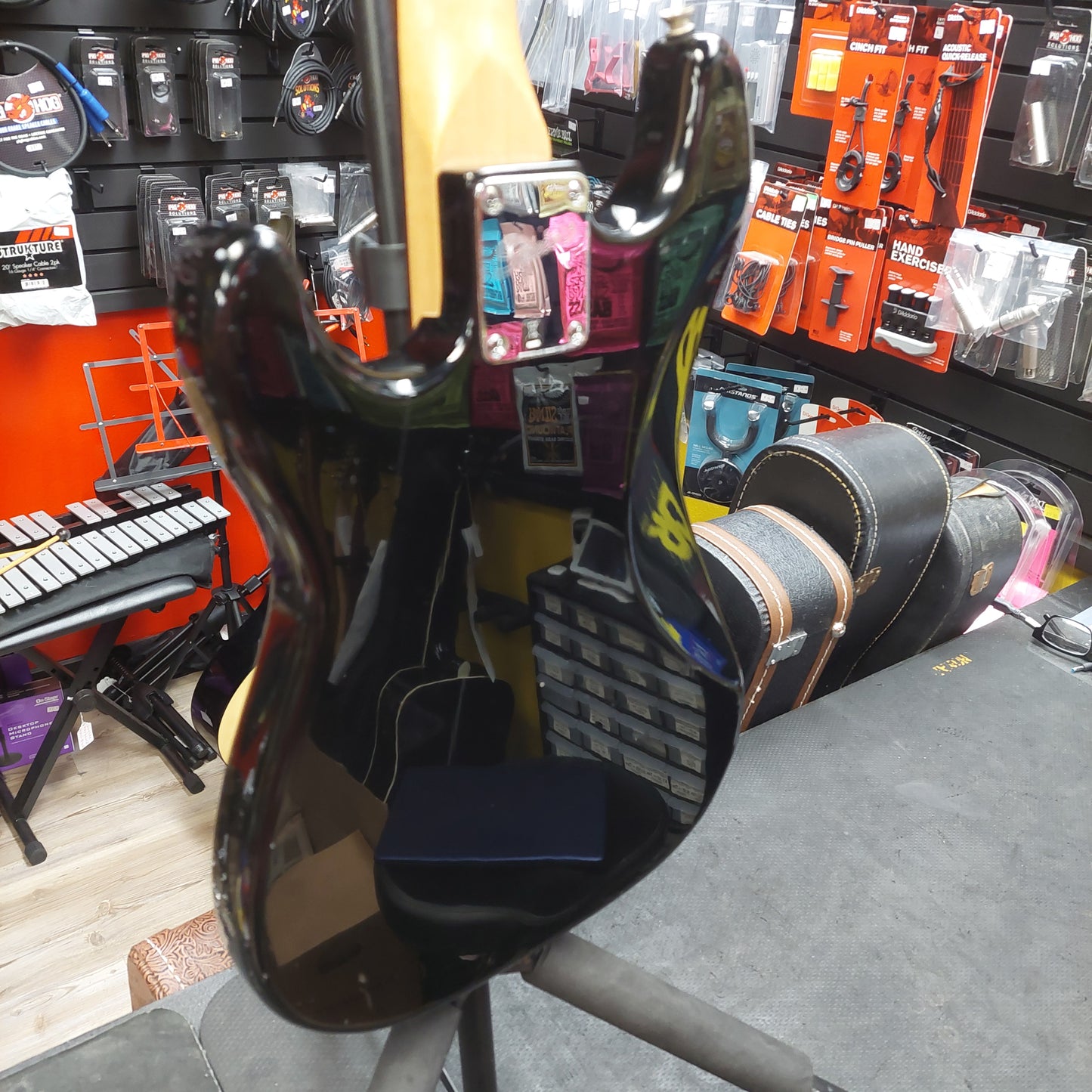2006 Squier Mini Electric Guitar - Black Gloss SN# IC061029411