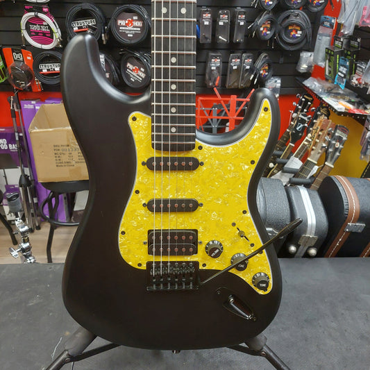 Winzz HSS Strat Electric Guitar - Black w/ Yellow Pickguard (USED)