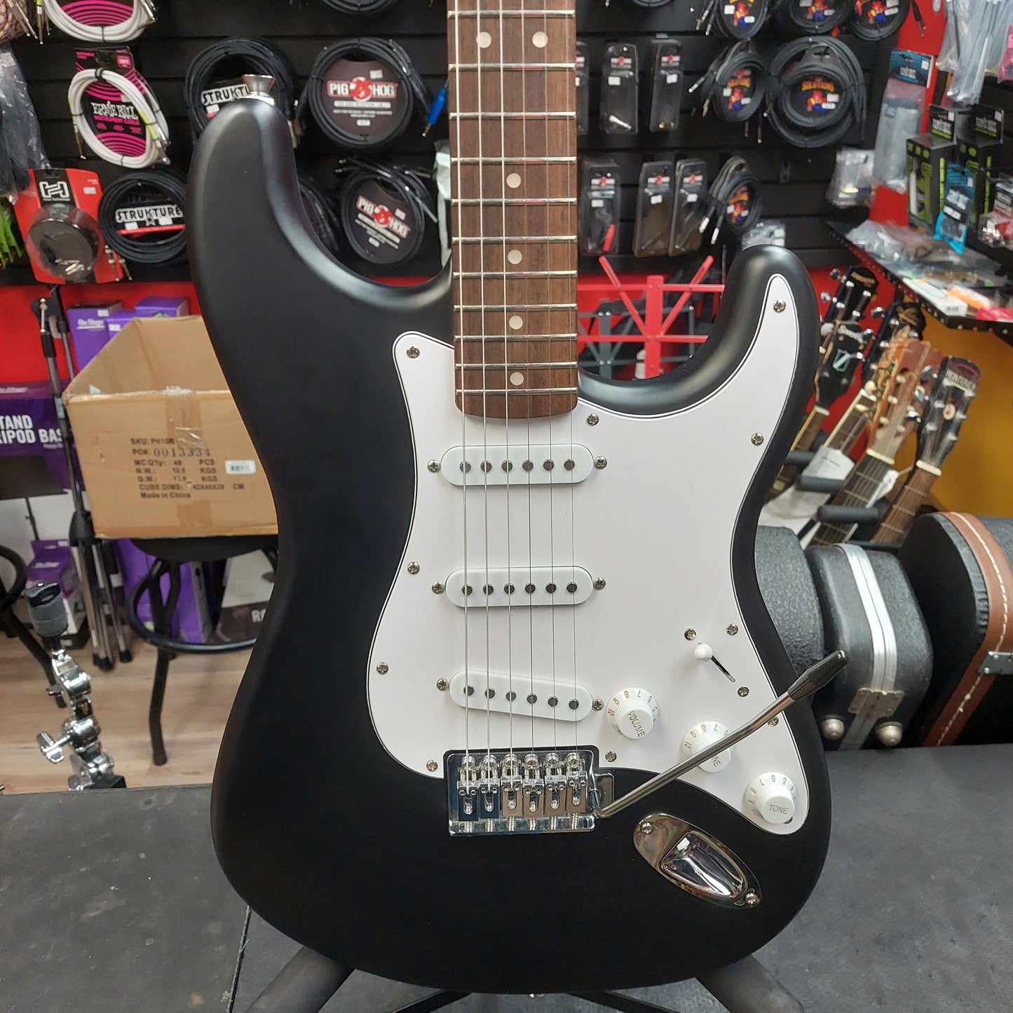 2024 Squier Stratocaster SSS Electric Guitar - Black SN# CMCH24027668