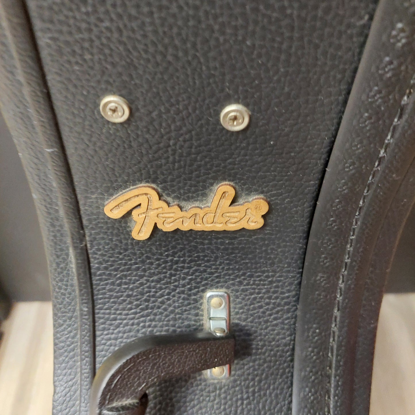Fender Dreadnought Acoustic Guitar Hard Case - Black (USED)