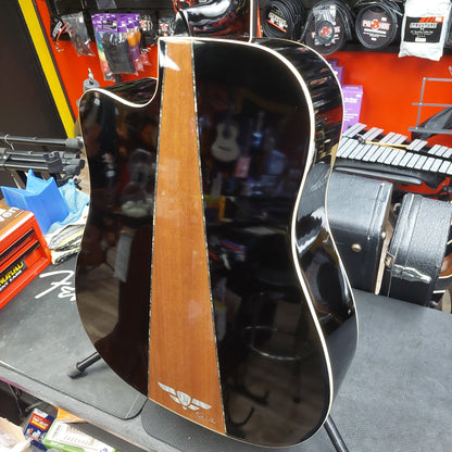 Urban Player by Keith Urban Acoustic Guitar - Sunburst (USED)
