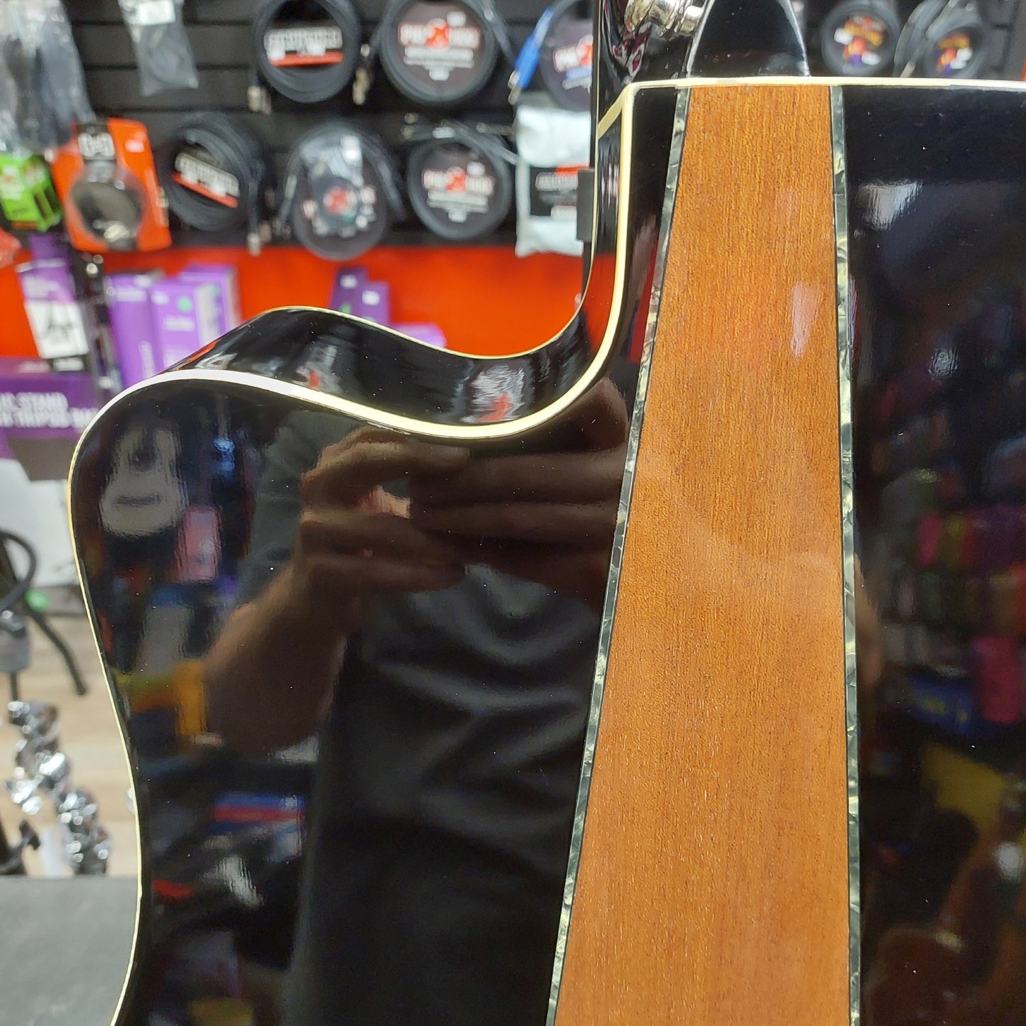 Urban Player by Keith Urban Acoustic Guitar - Sunburst (USED)