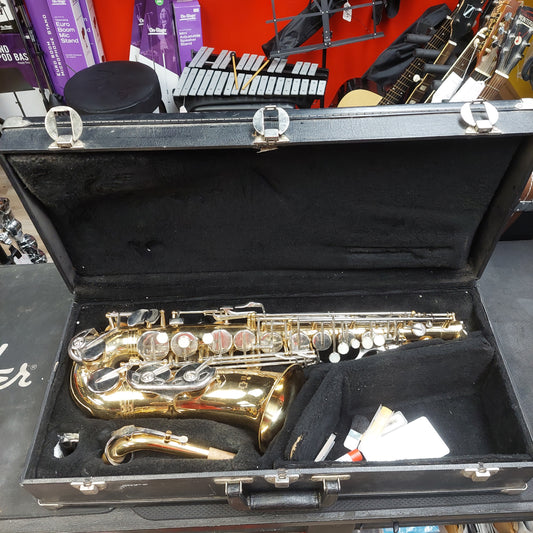 Vito Alto Saxophone - Gold Lacquer Finish w/ Hard Case (USED) "Made In Taiwan" Serial #540150