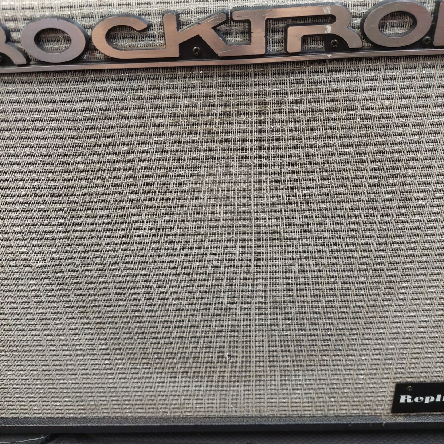 Rocktron R112 Replitone Guitar Combo Amplifier, 1x12” Speaker - 150 watt (USED) "Made in Korea" (Missing One Rubber Foot) SN# 4002869