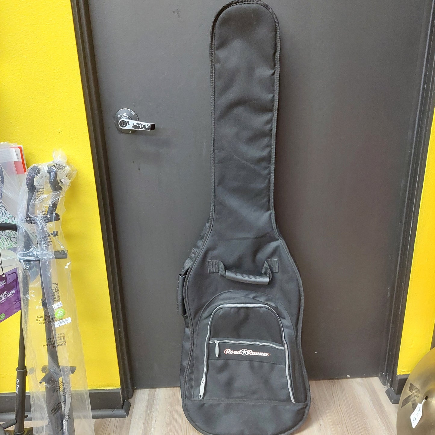 Road Runner Express Electric Bass Gig Bag 47" - Black (USED)