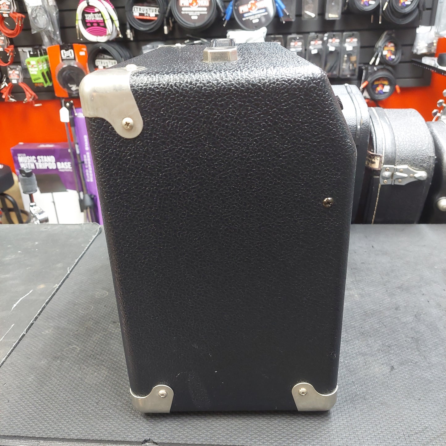 Fender Frontman 15G Electric Guitar Amplifier (USED) SN# IA04F10754