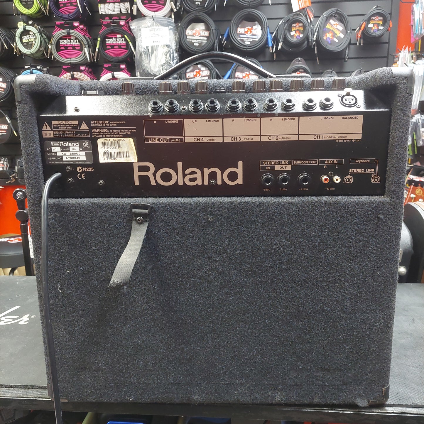 2000's Roland KC-350 Keyboard Amp, 12” Speaker - 180 Watts "Made in USA" SN# AT30045