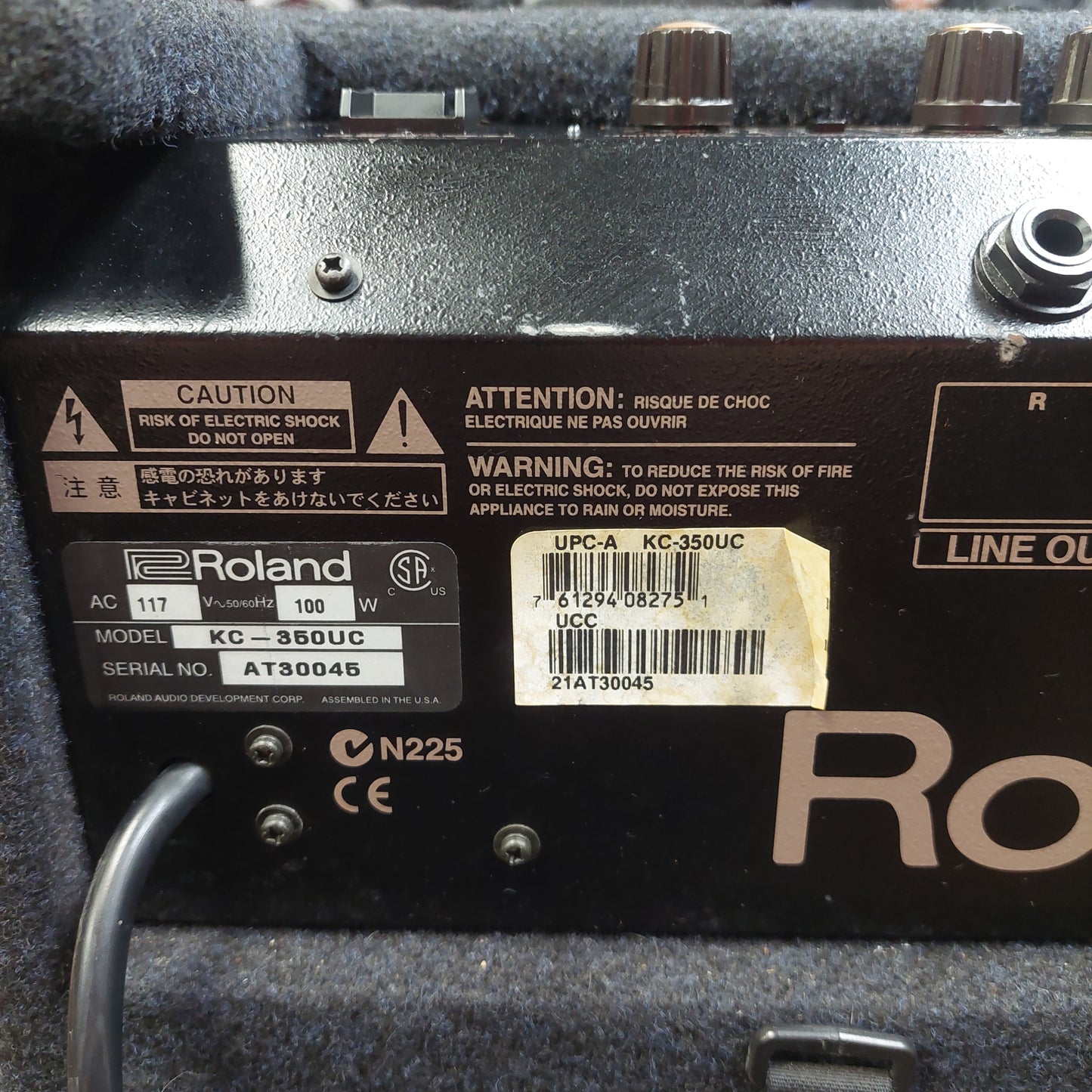2000's Roland KC-350 Keyboard Amp, 12” Speaker - 180 Watts "Made in USA" SN# AT30045