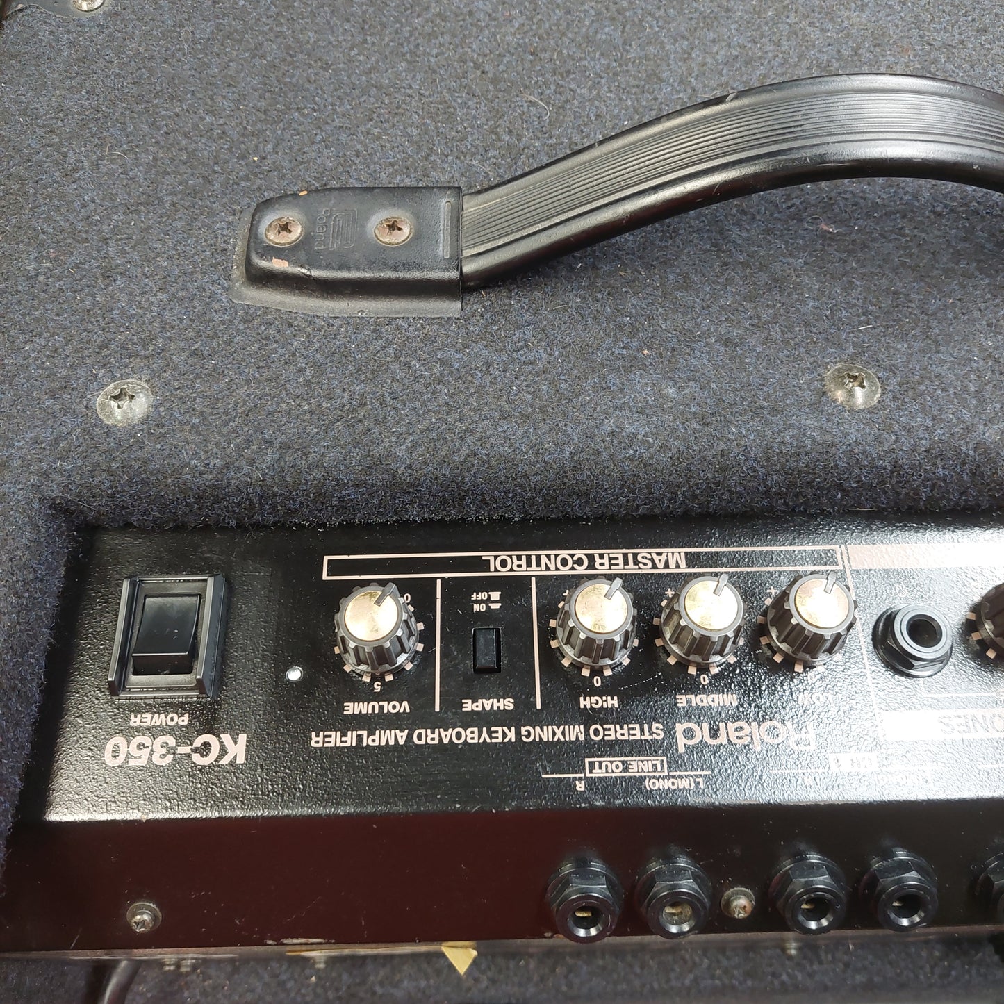 2000's Roland KC-350 Keyboard Amp, 12” Speaker - 180 Watts "Made in USA" SN# AT30045