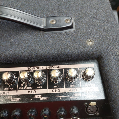 2000's Roland KC-350 Keyboard Amp, 12” Speaker - 180 Watts "Made in USA" SN# AT30045