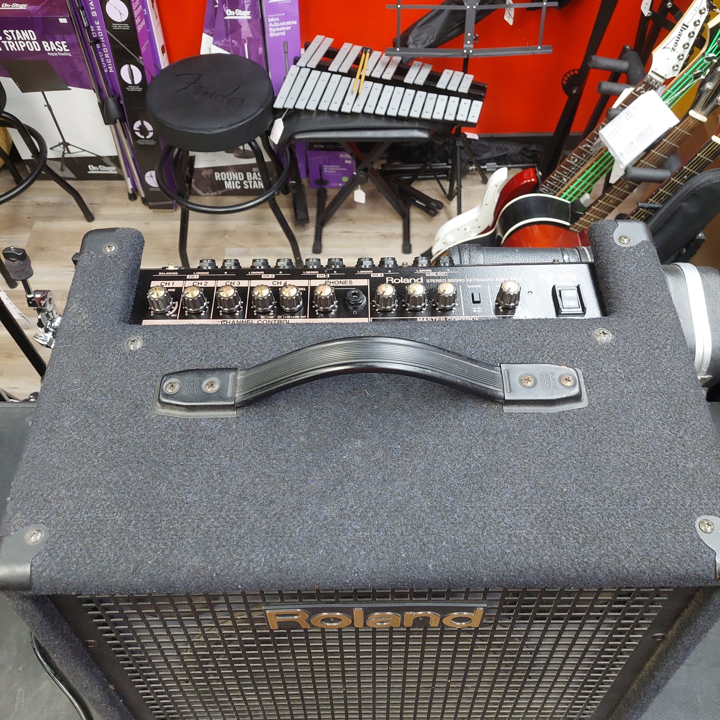 2000's Roland KC-350 Keyboard Amp, 12” Speaker - 180 Watts "Made in USA" SN# AT30045