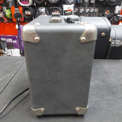 2005 Esteban G-10 Guitar Amplifier - Gray (USED)