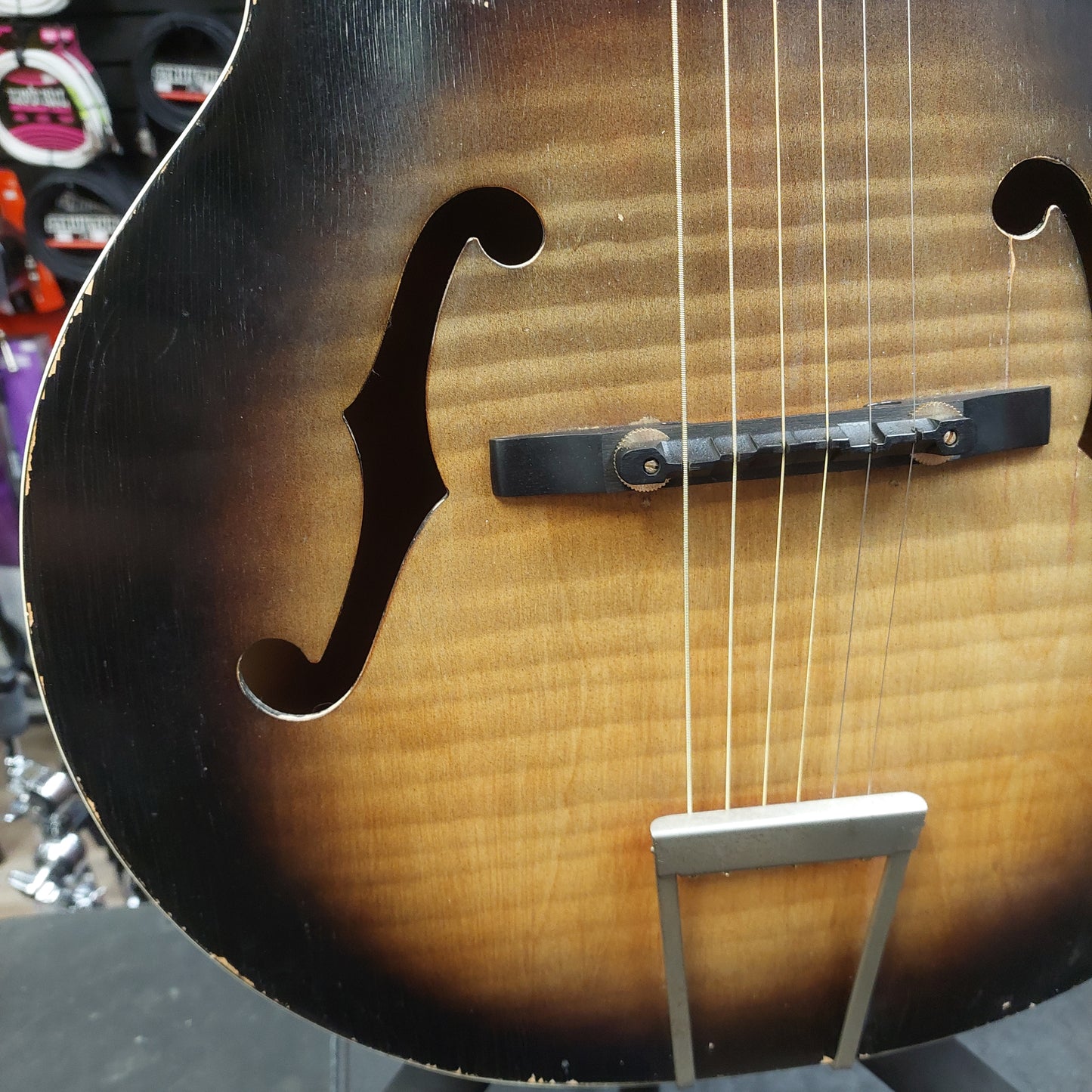 1950's Vintage Harmony Monterey Arch Top Acoustic Guitar - Sunburst Finish "Made In Chicago" (Missing Pickguard)