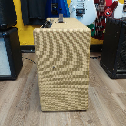 1990's Fender PR 246 Blues Deluxe 1x12” 40 Watt Combo Guitar Amplifier SN# T-049657 "Made In USA"