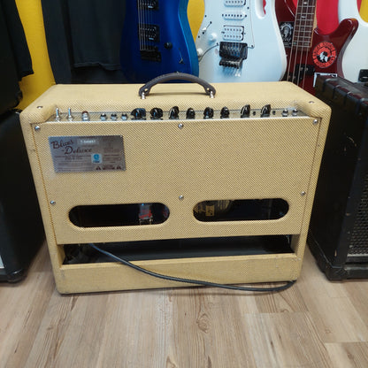 1990's Fender PR 246 Blues Deluxe 1x12” 40 Watt Combo Guitar Amplifier SN# T-049657 "Made In USA"
