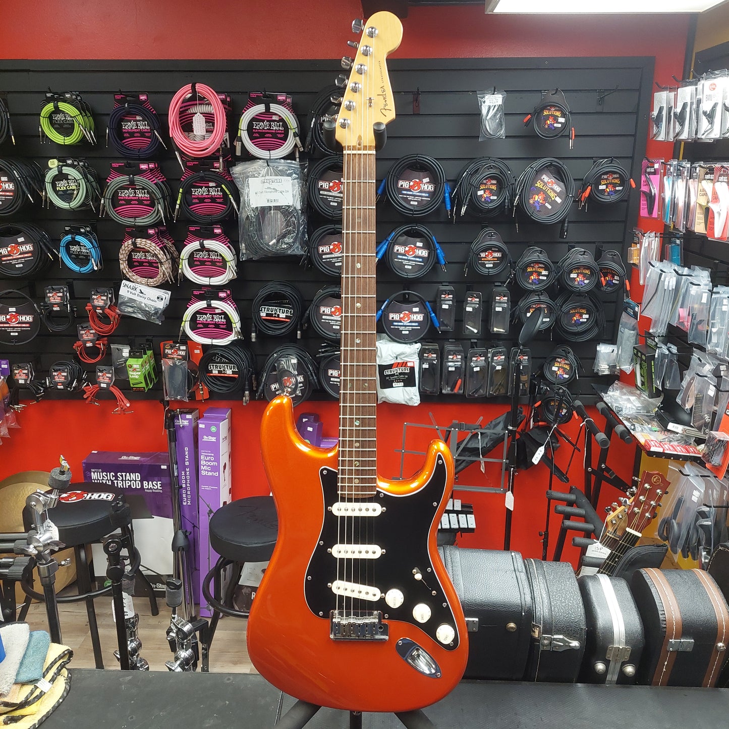 2002 Fender American Deluxe Stratocaster - Candy Tangerine w/ Fender USA Hard Case SN# DZ2110761 "Made In USA" (No Tremolo Bar)