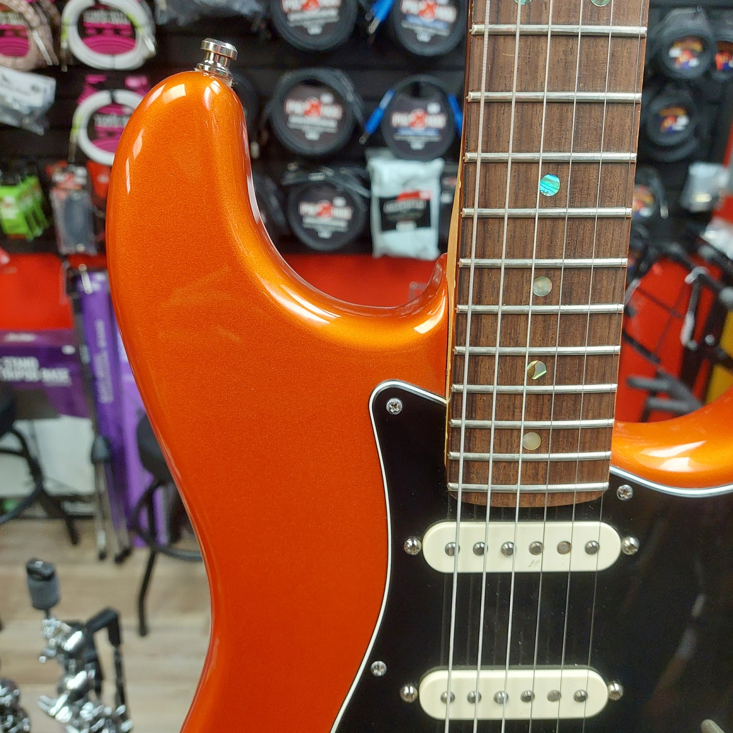 2002 Fender American Deluxe Stratocaster - Candy Tangerine w/ Fender USA Hard Case SN# DZ2110761 "Made In USA" (No Tremolo Bar)